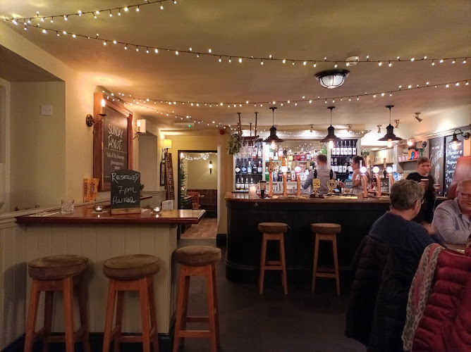 The Cross Inn Pub & kitchen — Berwick-upon-Tweed