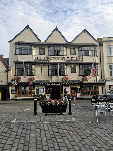 The crown pub