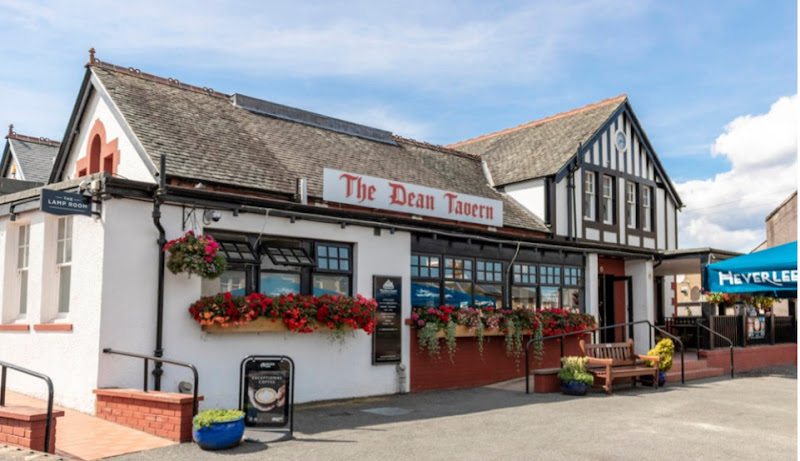 The Dean Tavern — Dalkeith