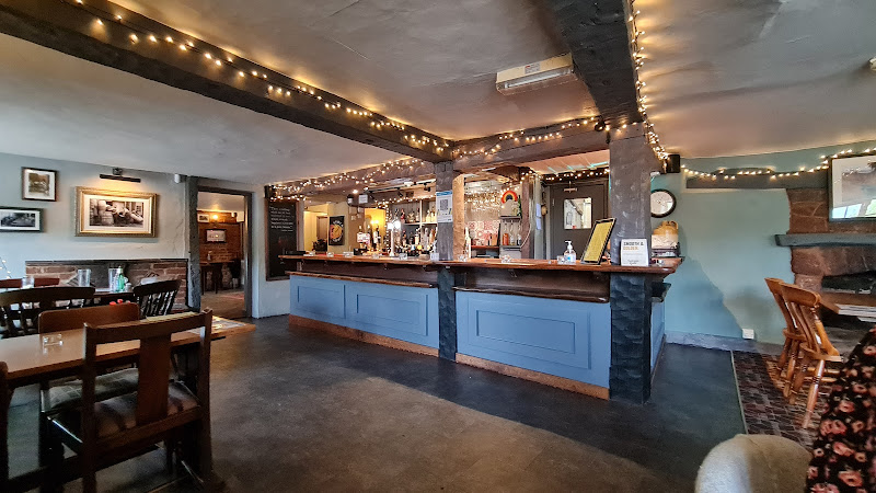 The Diggers Rest — Exeter