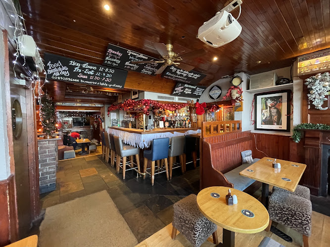 The Dirty Duck Alehouse — Holywood
