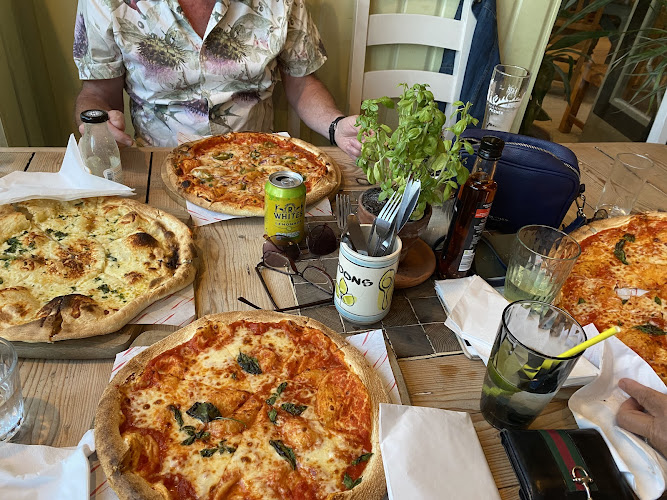 The Doghouse — Padstow