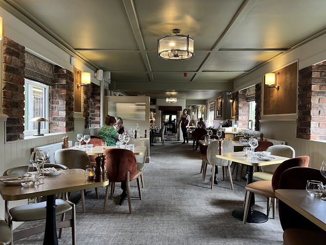 The Drovers Arms Restaurant & Country Pub