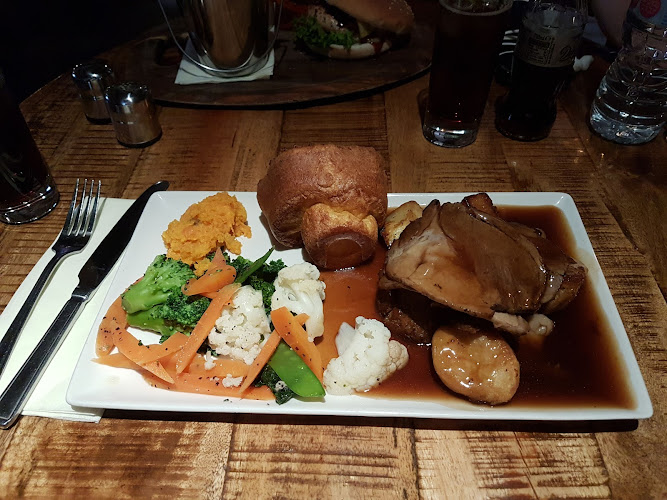 The Duke's Head — Tadworth