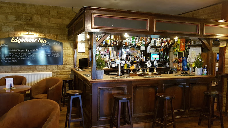 The Edgemoor Inn — Stroud