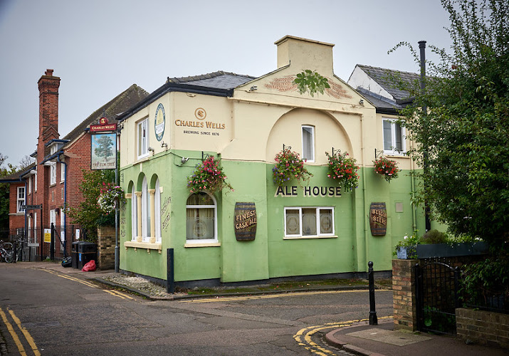 The Elm Tree — Cambridge