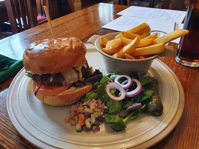 The Elm Tree — Reading