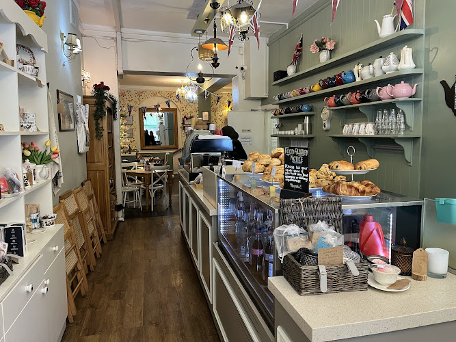 The English Rose Café & Tea Shop