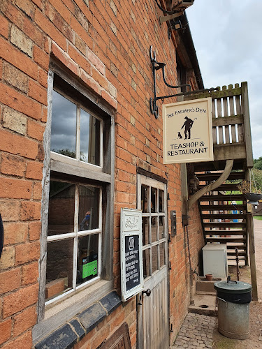 The Farmer's Den - Tea Shop