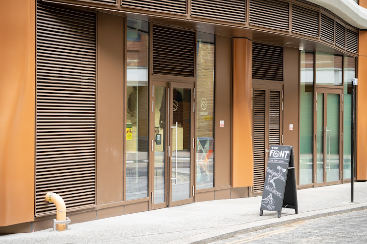 The Font Climbing - Borough — London