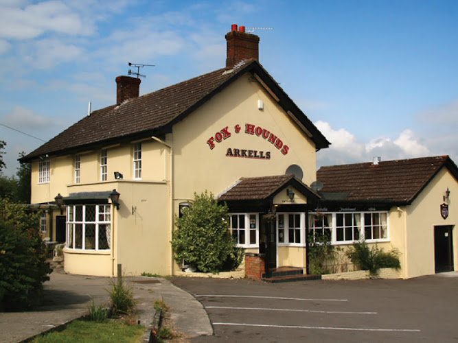 The Fox & Hounds — Swindon