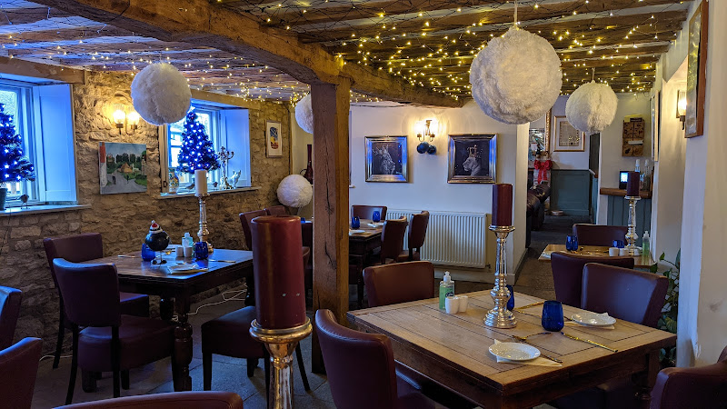 The Fox & Goat - Tiddington Bar Restaurant and Rooms — Thame