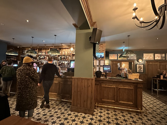 The Fox — London