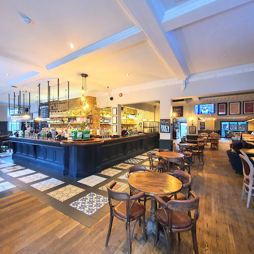 The George — Hampstead