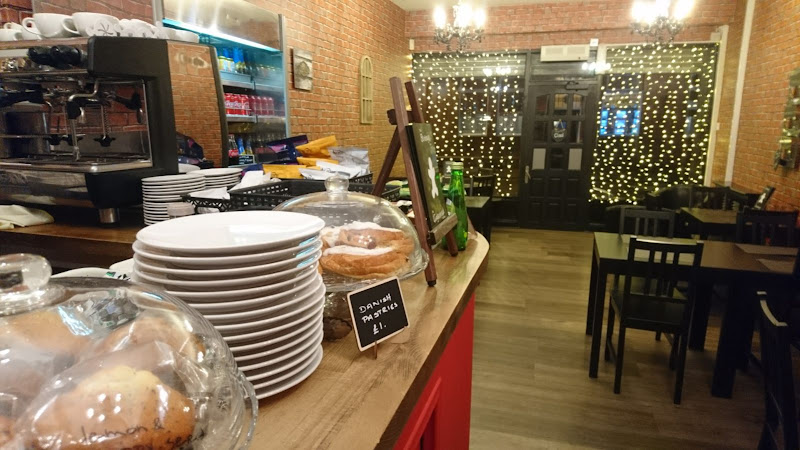 The Gingerbread Tea House — Widnes