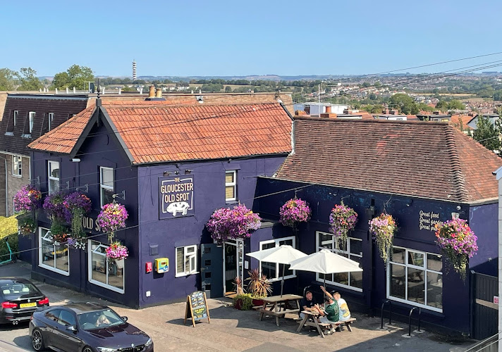 The Gloucester Old Spot | Family Friendly Pub | Bristol, UK