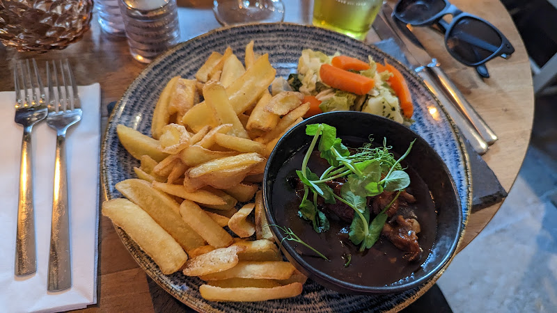 The Goat Inn - Tafarn Yr Afr — Garndolbenmaen