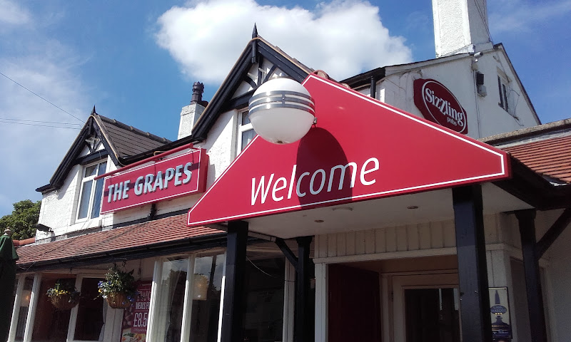 The Grapes — Liverpool