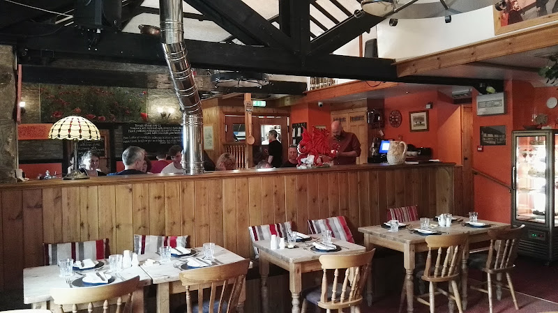 The Gwaelod-y-Garth Inn