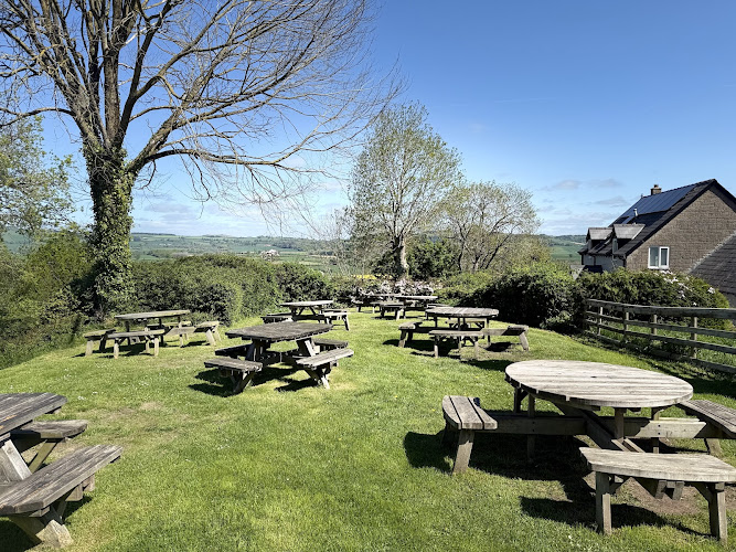 The Harp Inn