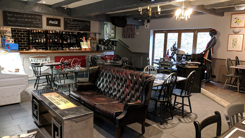 The Harrow Inn Enstone — Chipping Norton