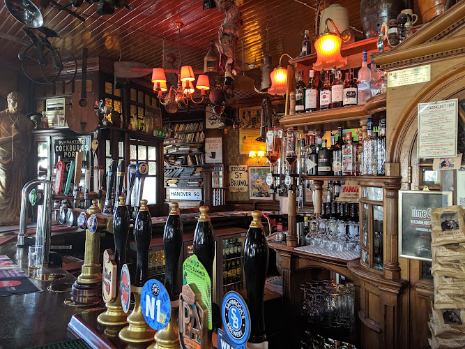 The Hemingford Arms