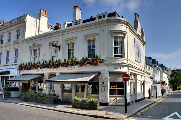 The Hereford Arms, South Kensington — South Kensington