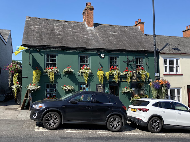 The Hillside — Hillsborough