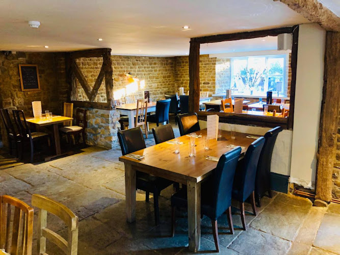 The Hollybush Inn and B&B — Southam