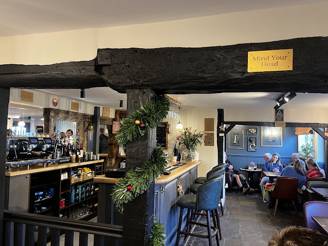 The Horns Pub - Crazies Hill — Reading