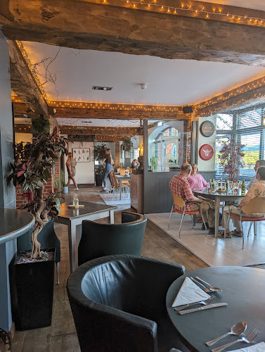 The Hourglass — Devizes