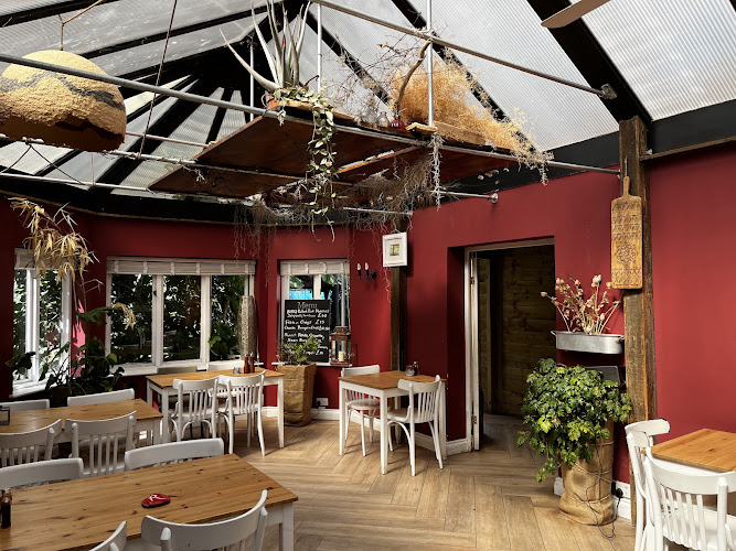 The Journeys End Inn