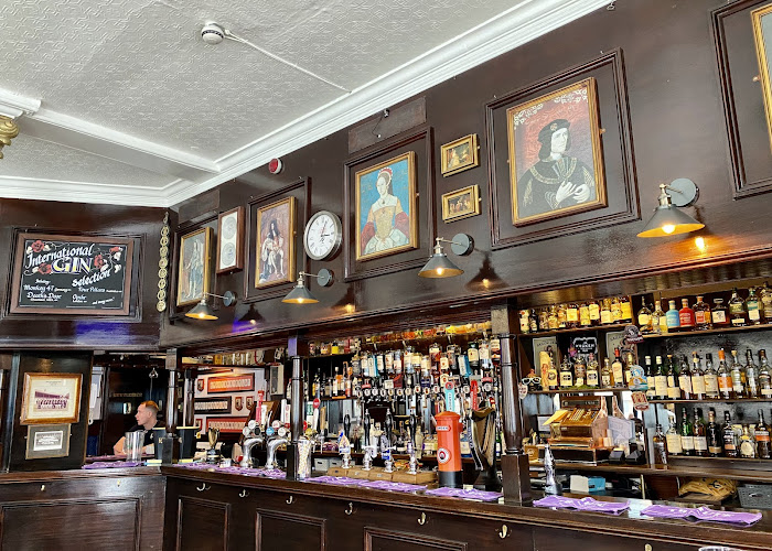 The King & Queen — London