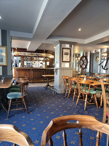 The Kinmel Arms — Moelfre