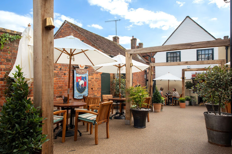 The Lamb (Hotel) — Salisbury