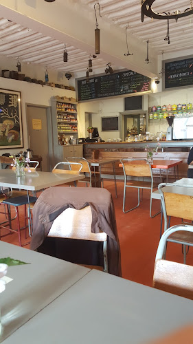 The Lamproom Cafe