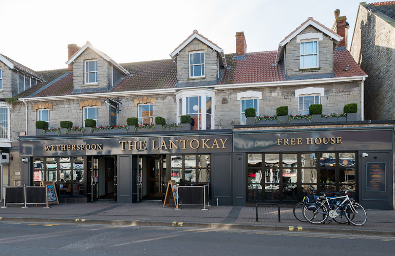 The Lantokay - JD Wetherspoon — Street