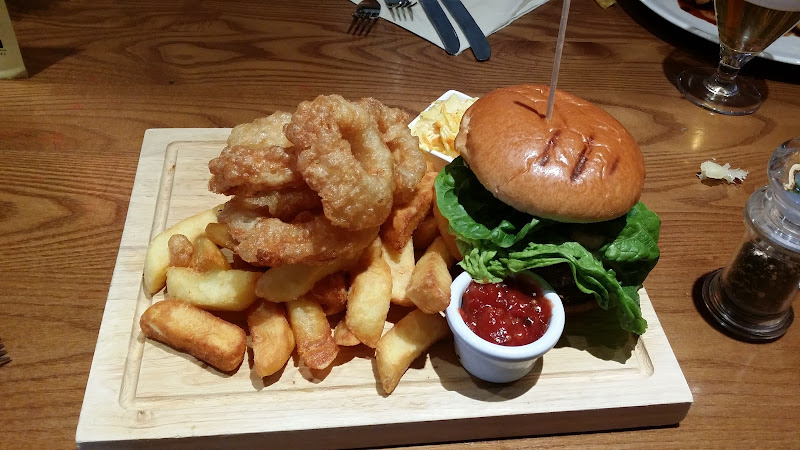The Leopard - Bishop's Tachbrook