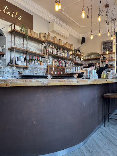 The Marine Bar & Restaurant