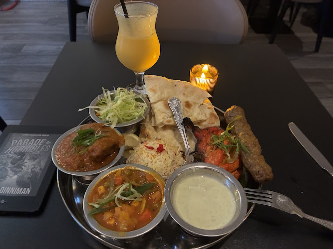 The Mughal's Indian Restaurant (Fitzrovia) For 50% OFF - Book @ www.firsttable.co.uk(FOOD ONLY)
