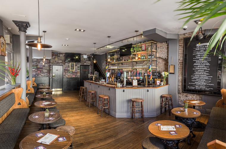 The Nellie Dean — London