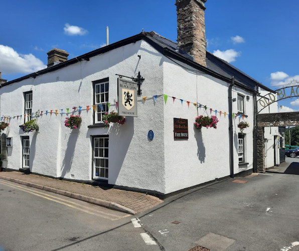 The Old Black Lion