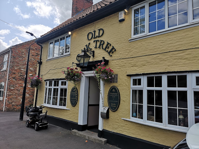 The Old Oak Tree — Thirsk