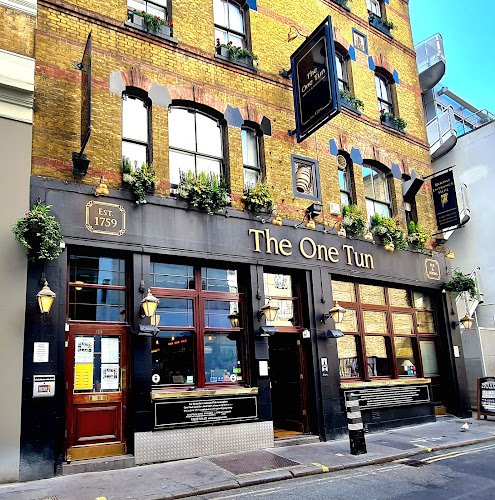 The One Tun Pub & Rooms