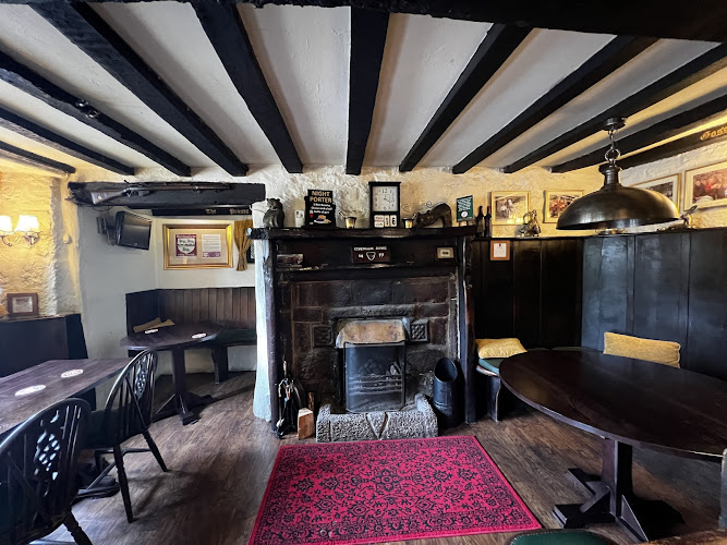 The Oxenham Arms Restaurant
