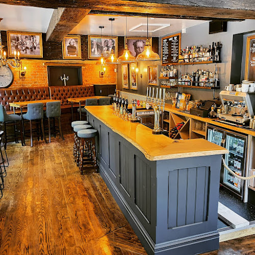 The Pack Saddle at Mapledurham — Reading