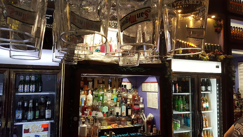 The Paramount - JD Wetherspoon — Manchester