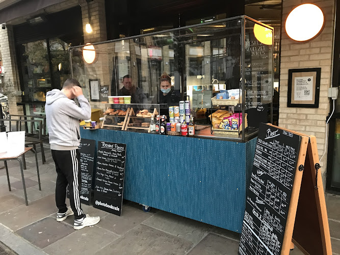 The Photobook Cáfe UK — London