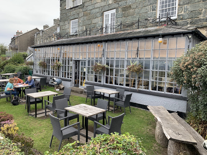 The Plas Restaurant