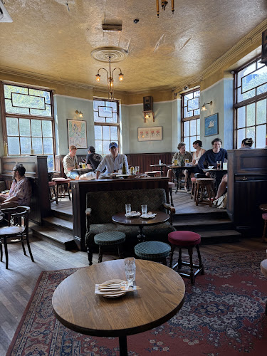 The Plimsoll — Finsbury Park